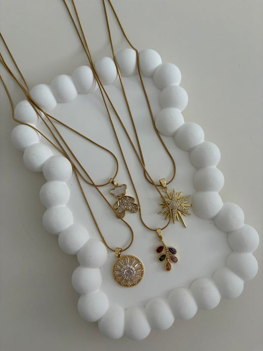 4 lü gold kolye